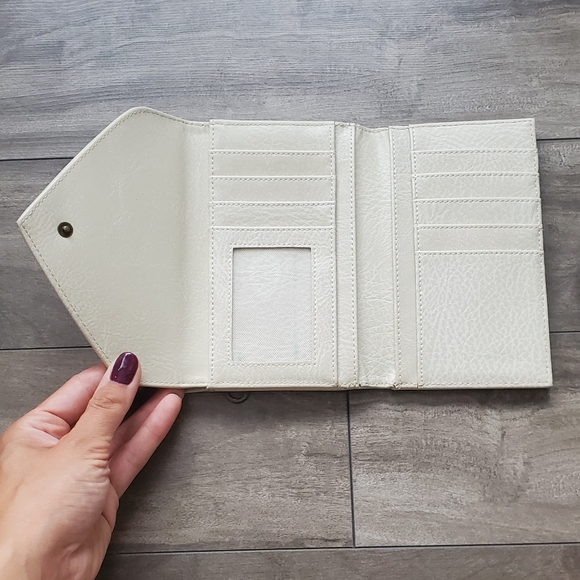 Matt & Nat - Picture 2 of 5